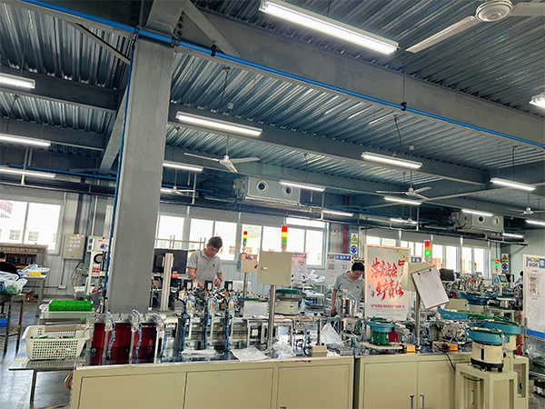 din41612歐式連接器簡介|什么是din41612歐式連接器？din41612歐式連接器特點(diǎn)、分類及應(yīng)用場景